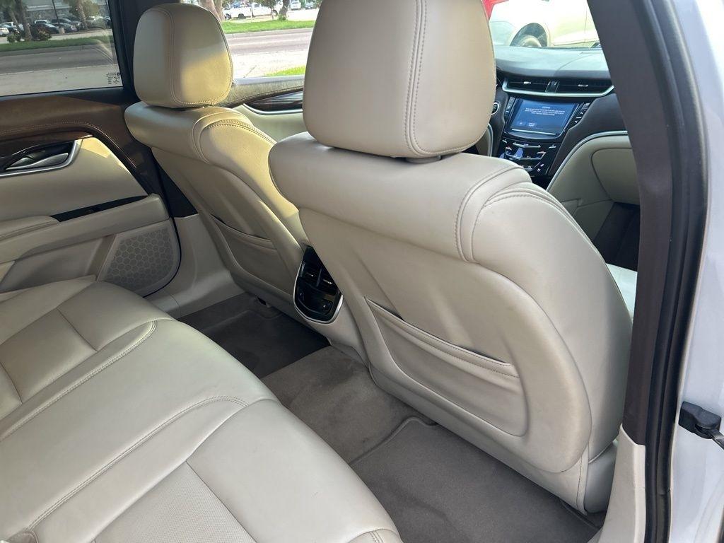 Cadillac XTS Luxury FWD 2017