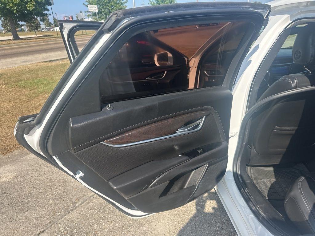 Cadillac XTS Luxury FWD 2016