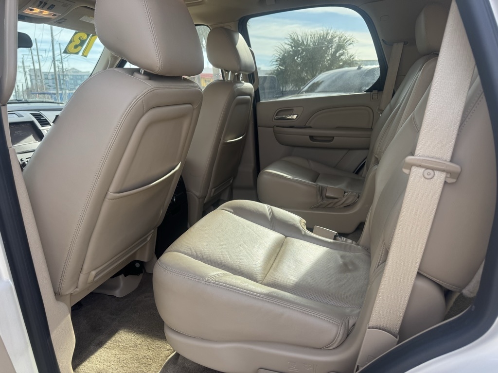 Cadillac Escalade 2WD Premium 2013