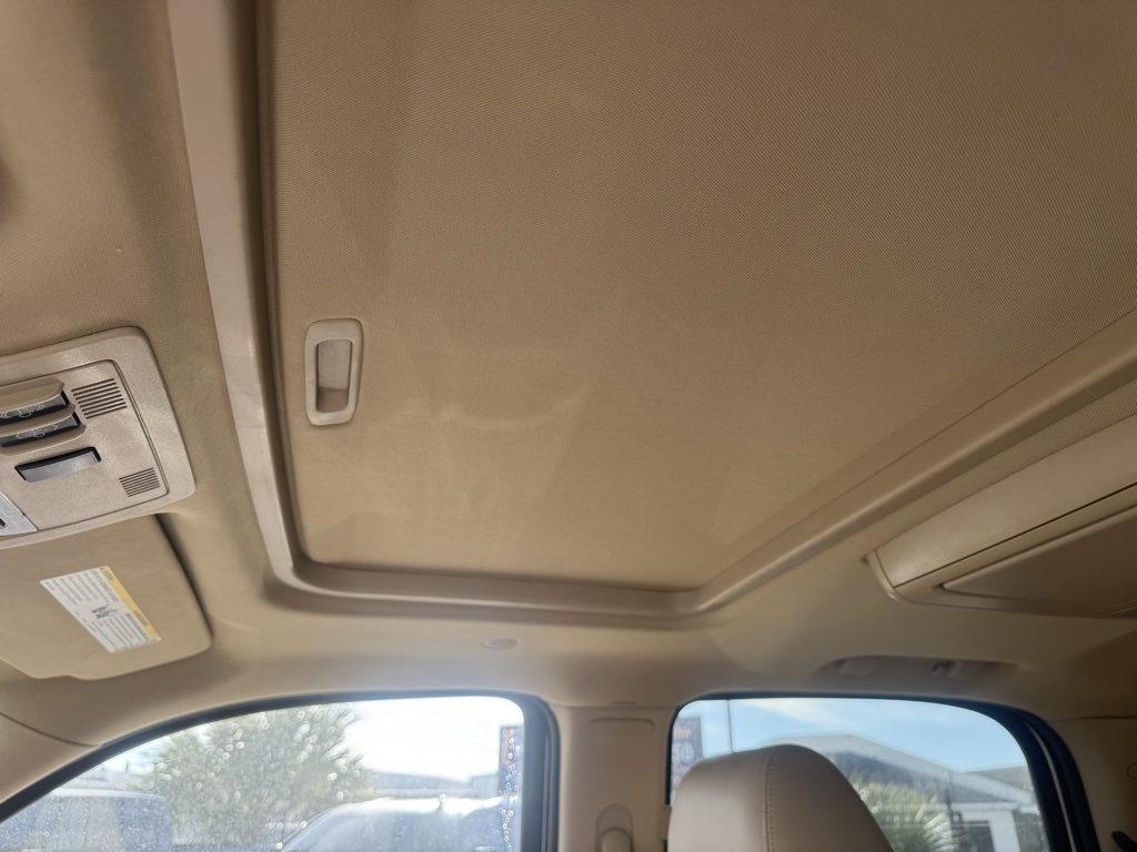 Cadillac Escalade 2WD Premium 2013