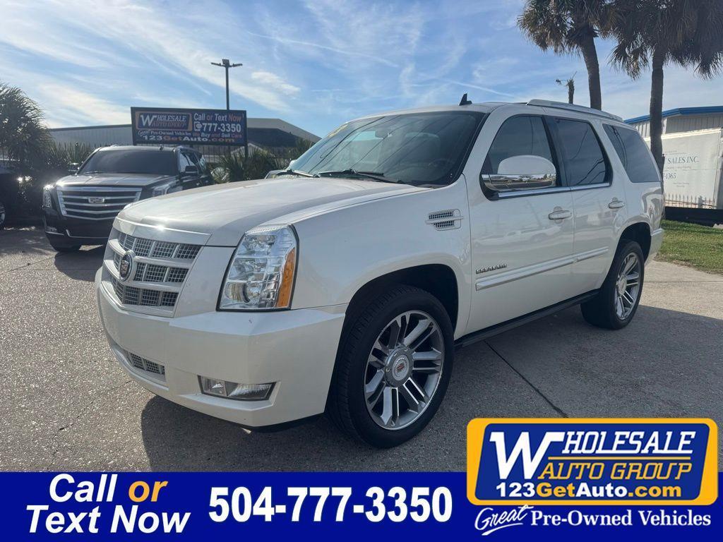2013 Cadillac Escalade 2WD Premium