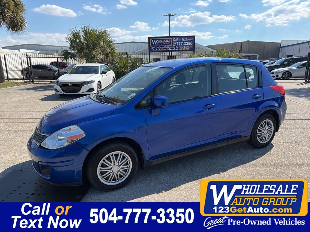 2009 Nissan Versa 1.8 S Hatchback