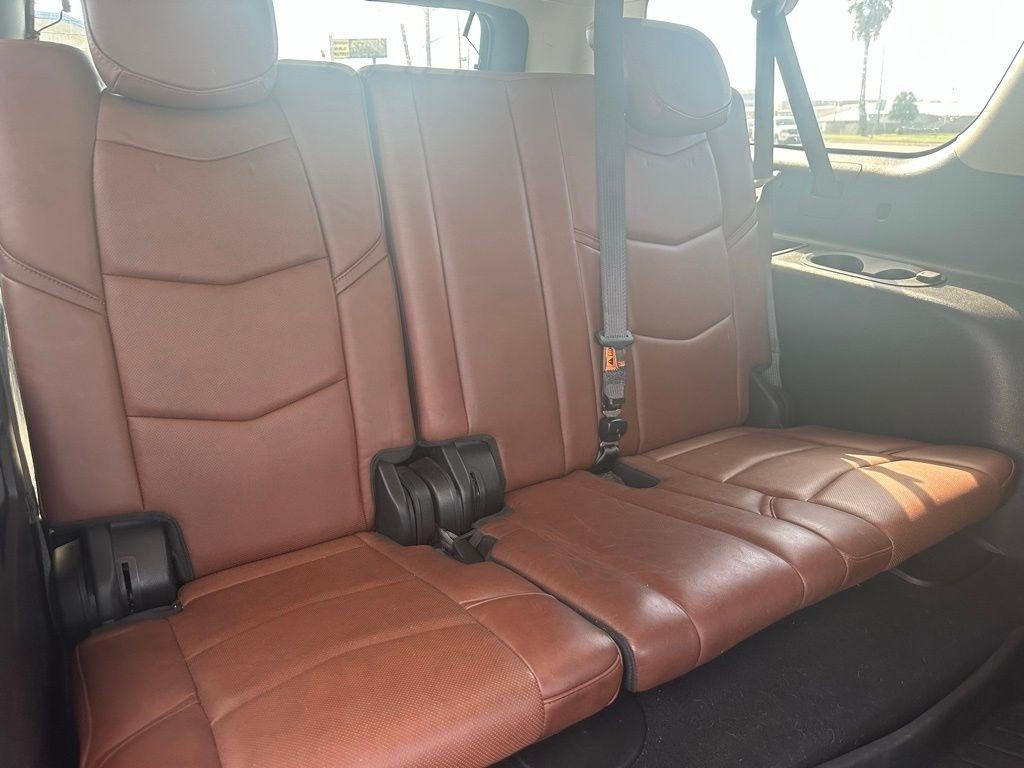 Cadillac Escalade ESV 2WD Luxury 2019