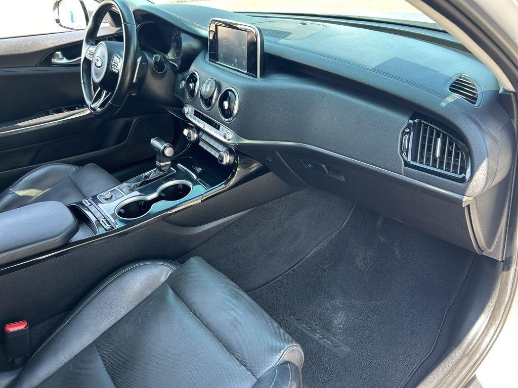 Kia Stinger Base 2018