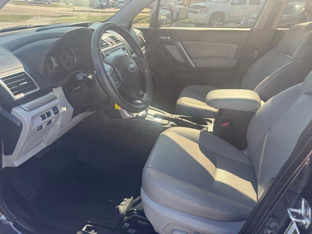 Subaru Forester 2.5i Limited 2016