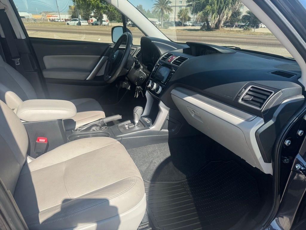 Subaru Forester 2.5i Limited 2016