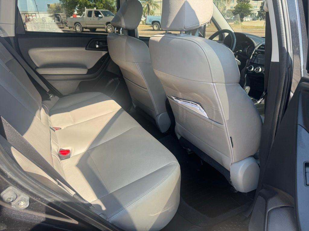 Subaru Forester 2.5i Limited 2016