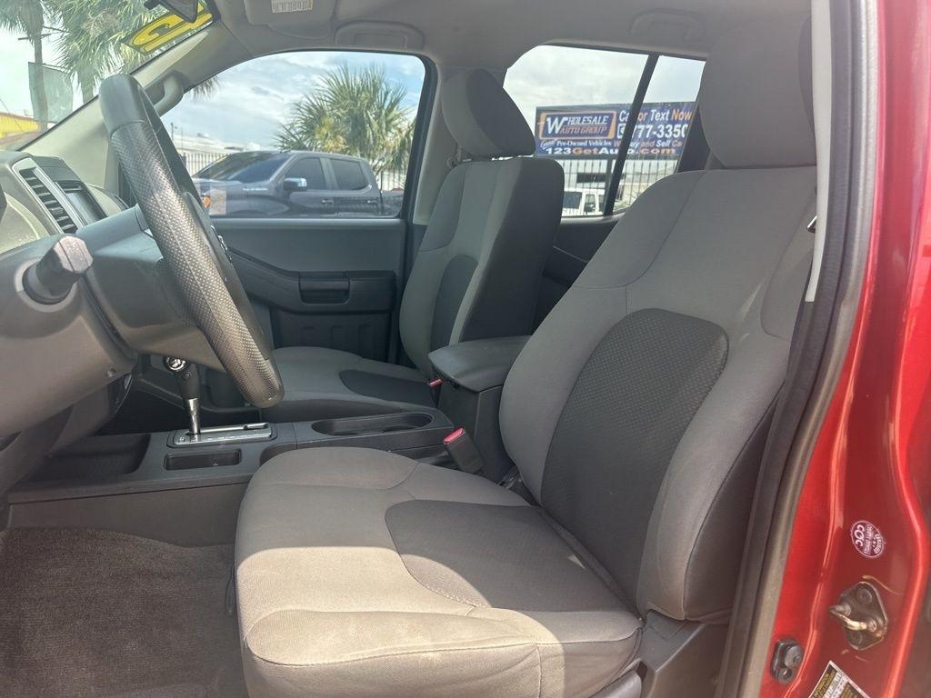 Nissan Xterra X 2WD 2015