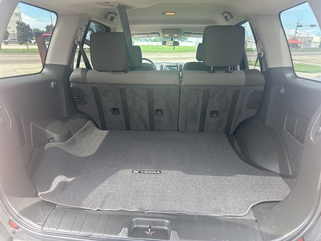 Nissan Xterra X 2WD 2015