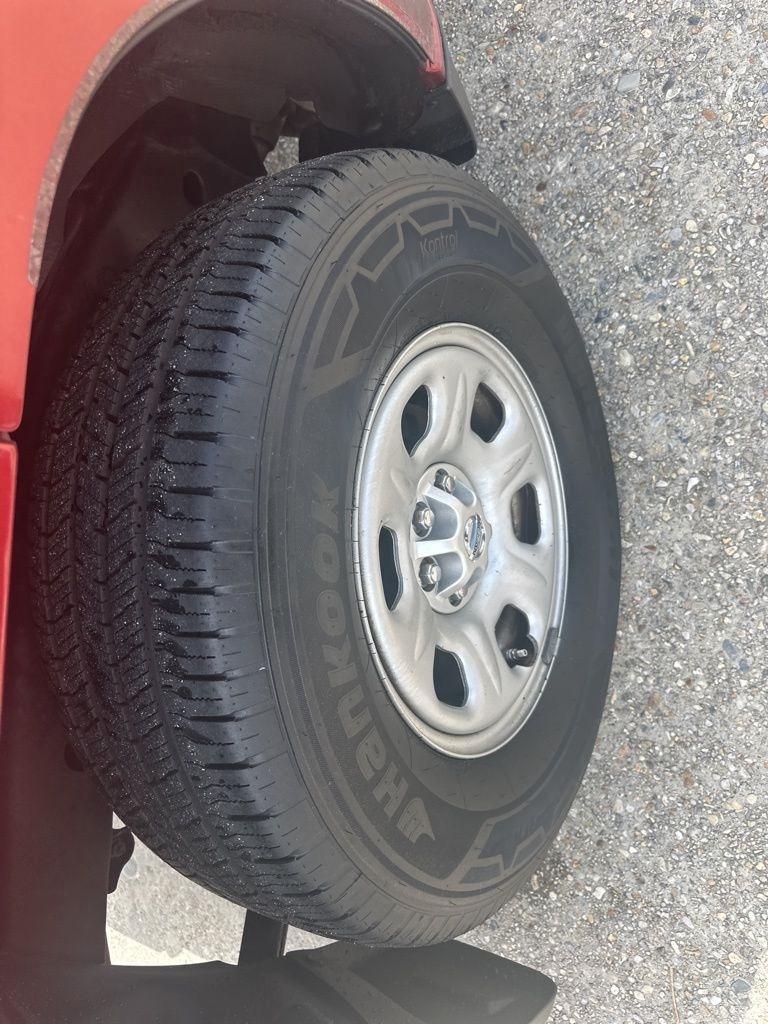 Nissan Xterra X 2WD 2015