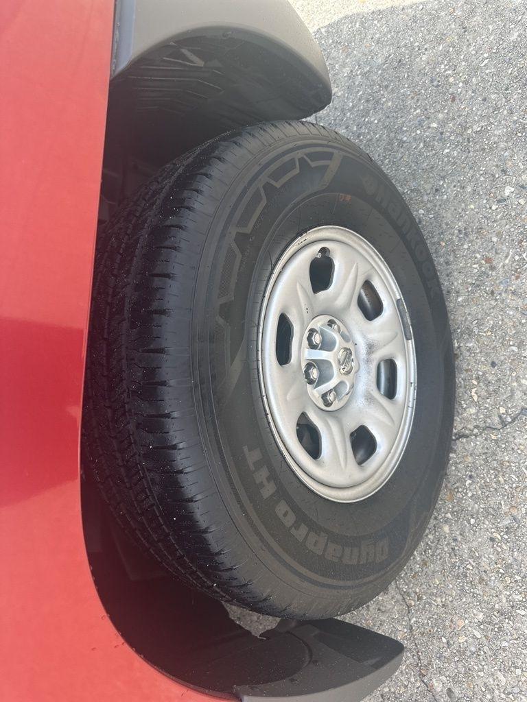 Nissan Xterra X 2WD 2015