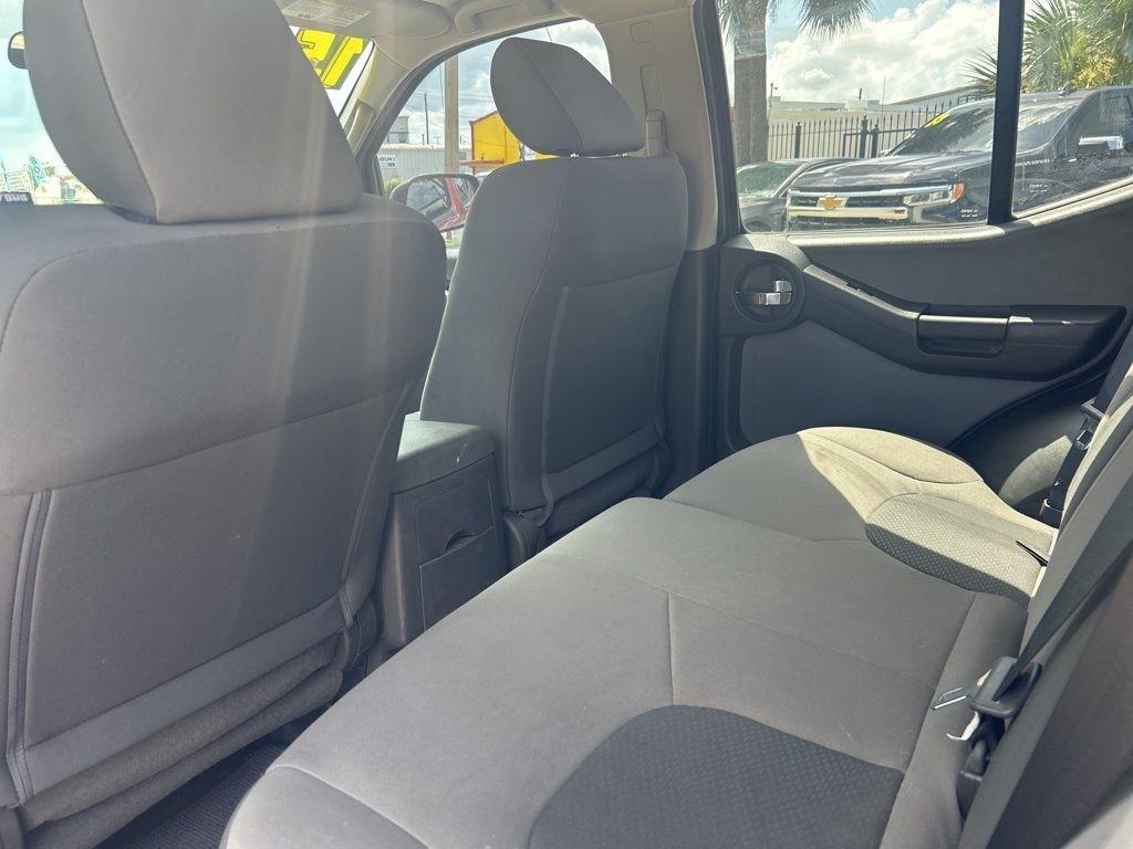 Nissan Xterra X 2WD 2015