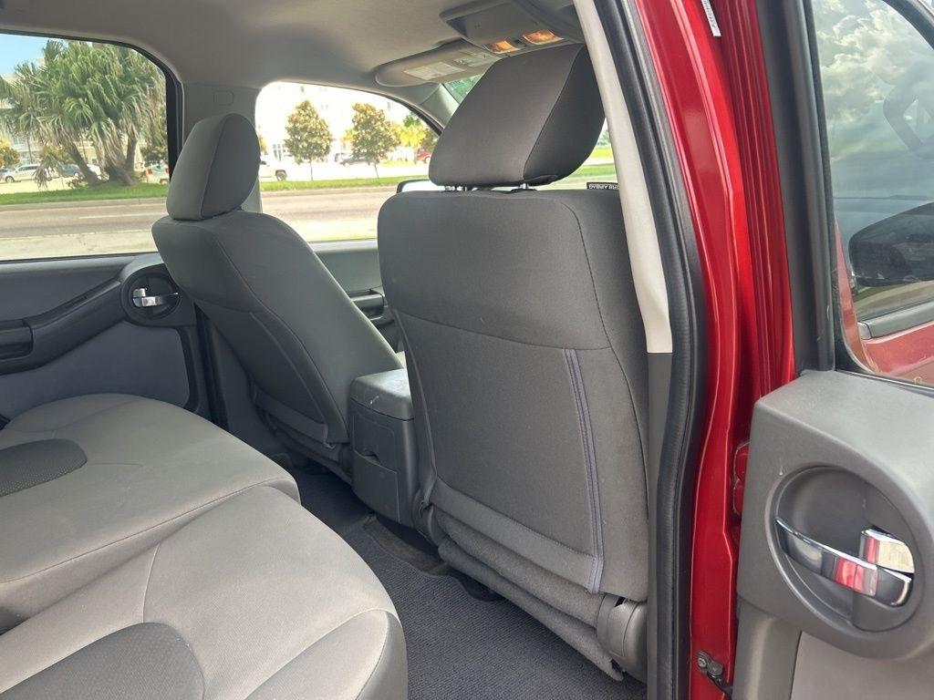 Nissan Xterra X 2WD 2015