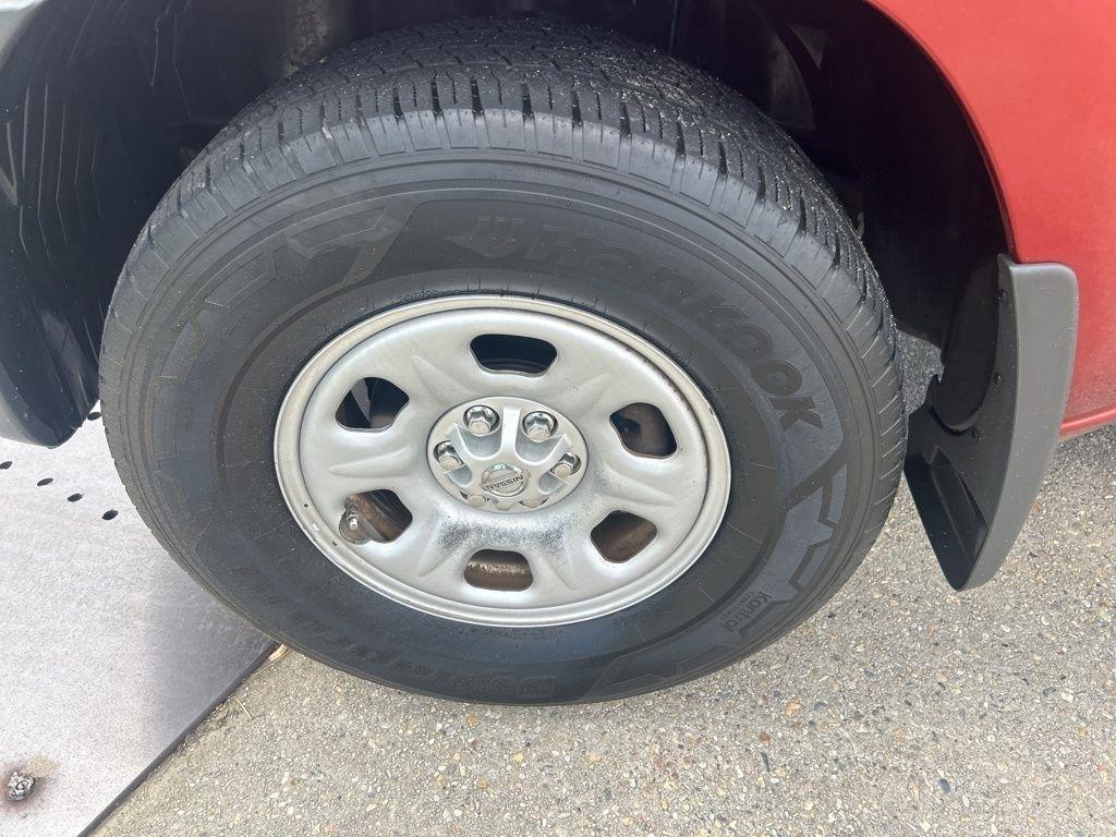 Nissan Xterra X 2WD 2015