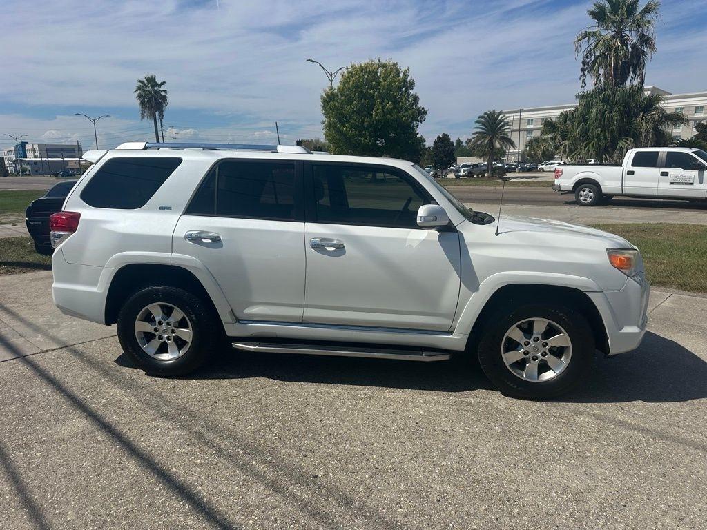 Toyota 4Runner SR5 2WD 2012