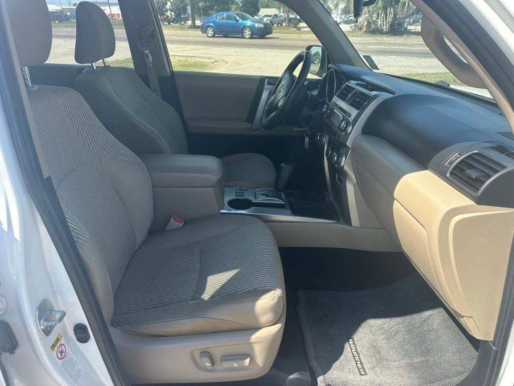 Toyota 4Runner SR5 2WD 2012