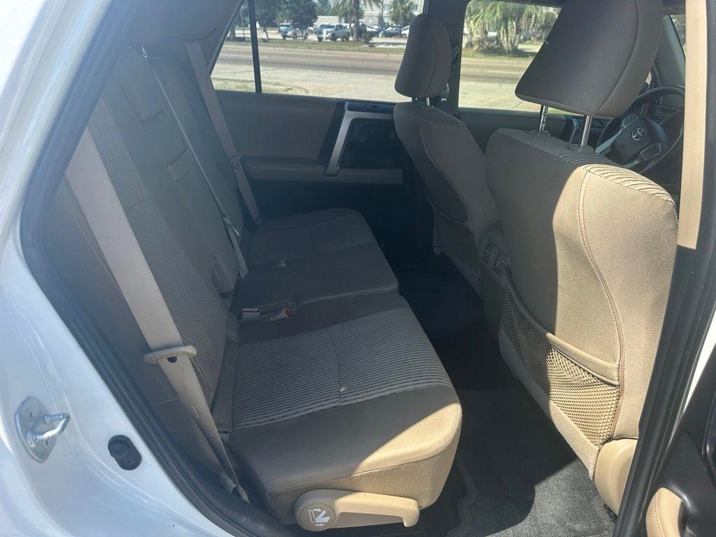 Toyota 4Runner SR5 2WD 2012