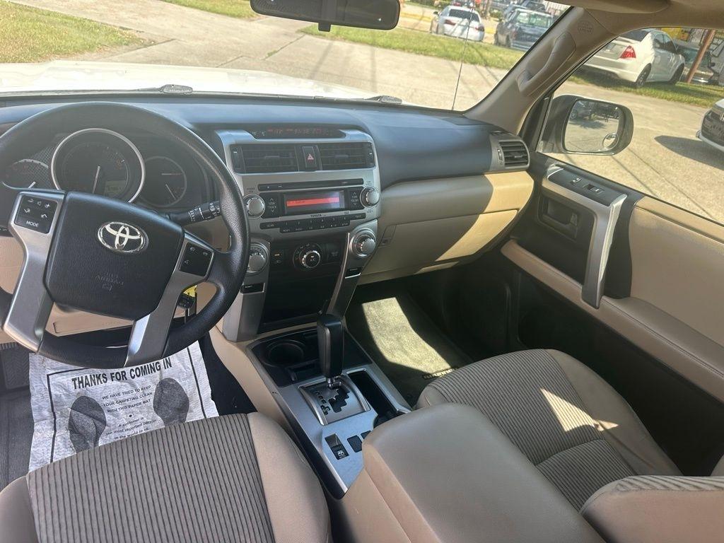 Toyota 4Runner SR5 2WD 2012