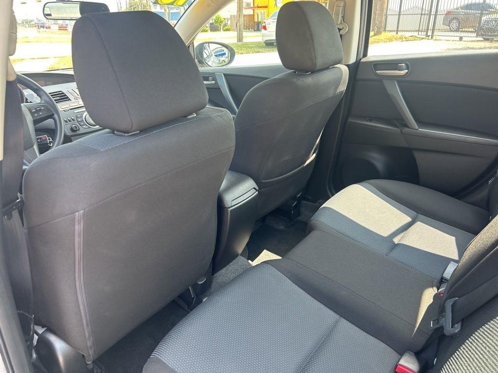 Mazda MAZDA3 i Touring 4-door 2010