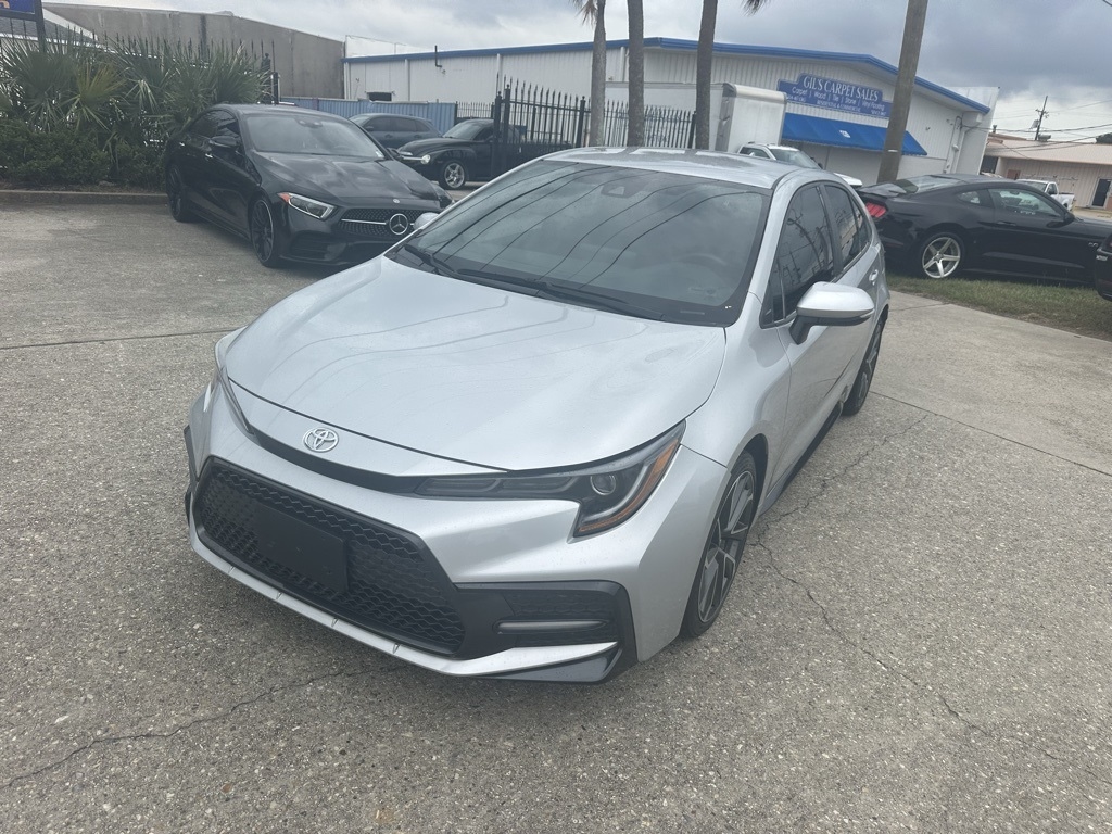2022 Toyota Corolla SE photo 2