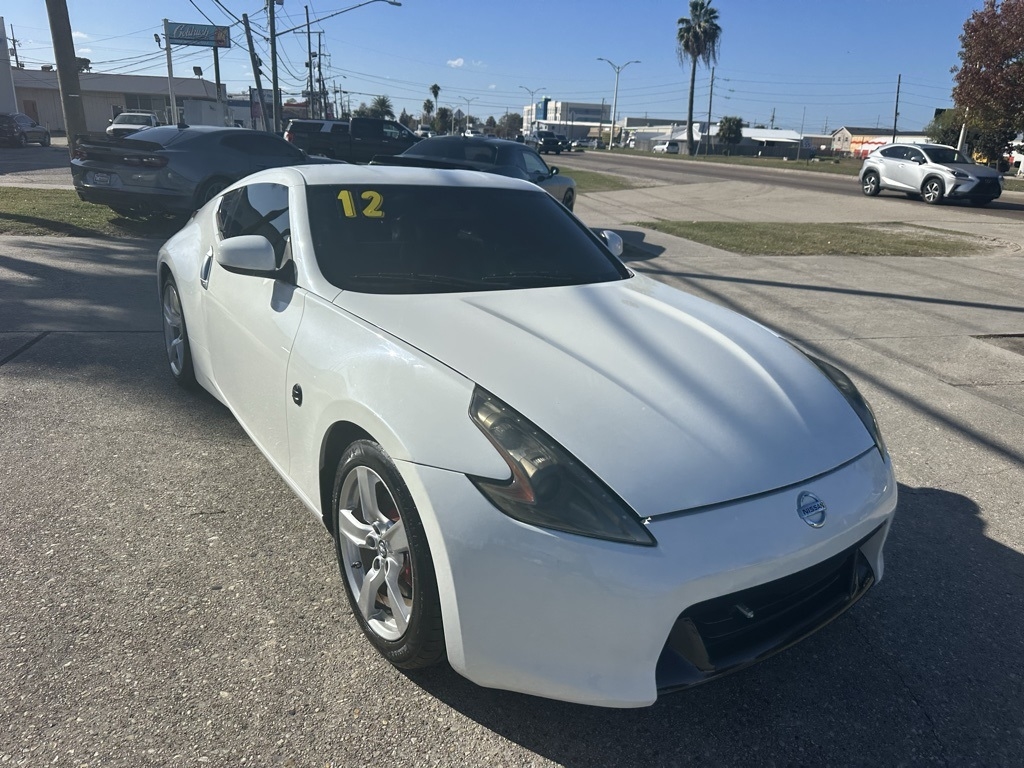 Nissan Z 370Z Coupe 2012