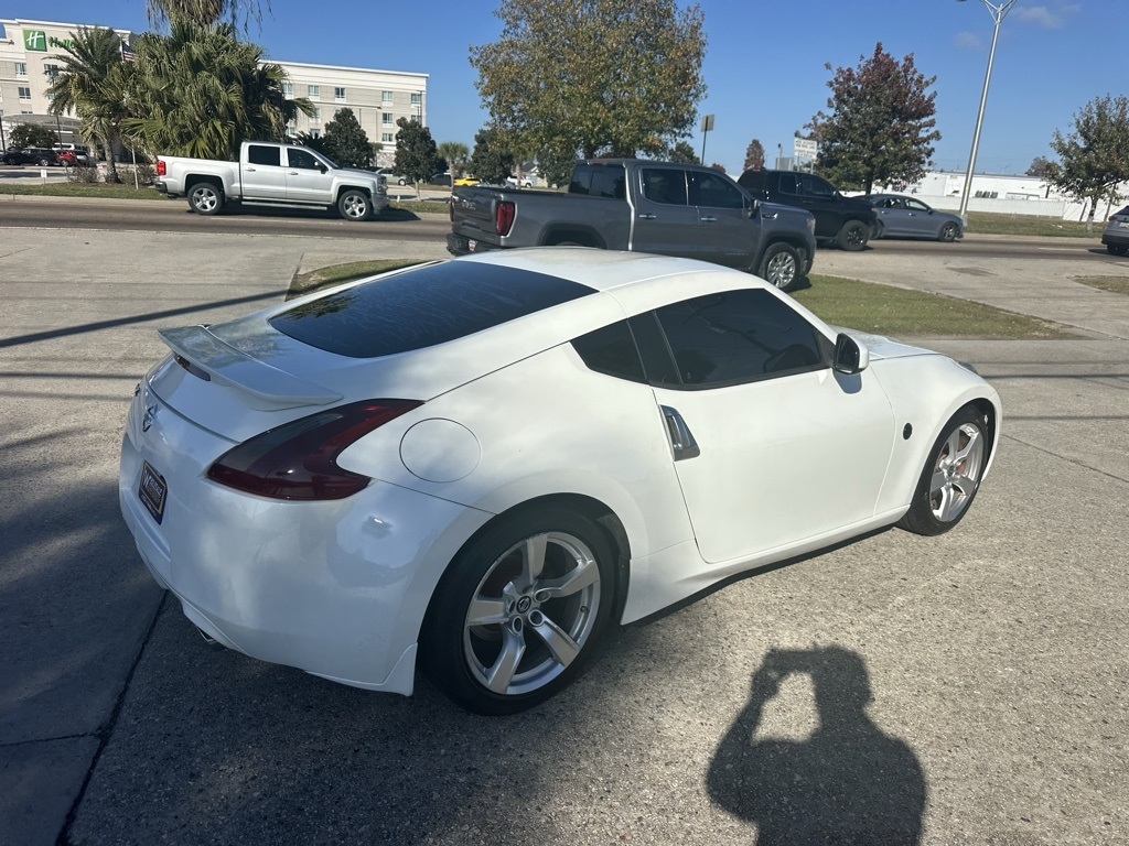Nissan Z 370Z Coupe 2012