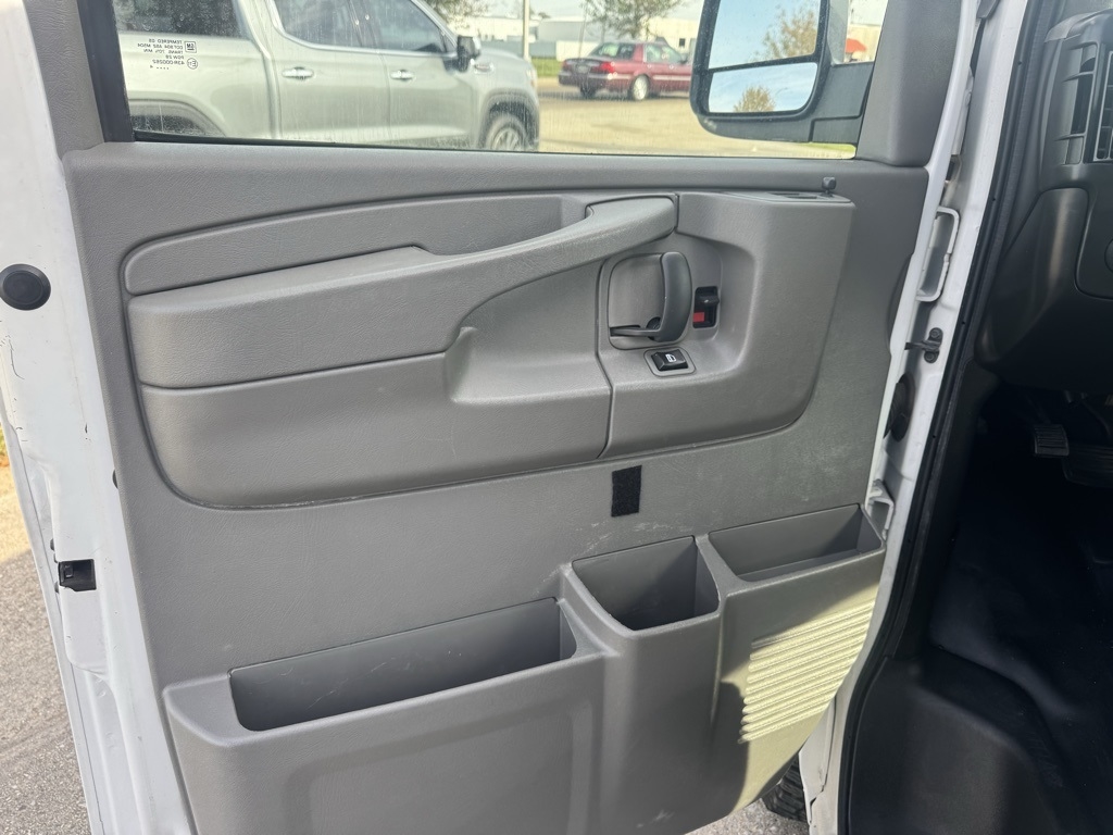 GMC Savana LS G3500 RWD 2014