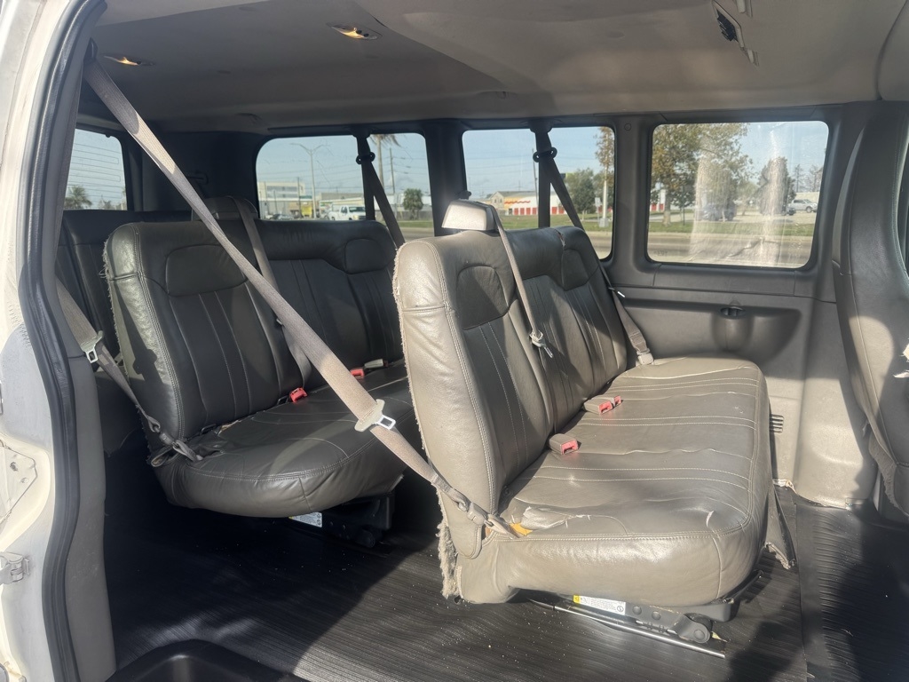 GMC Savana LS G3500 RWD 2014