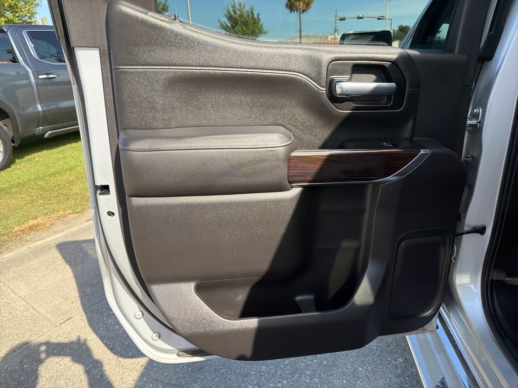 GMC Sierra 1500 SLT Crew Cab Long Box 4WD 2020