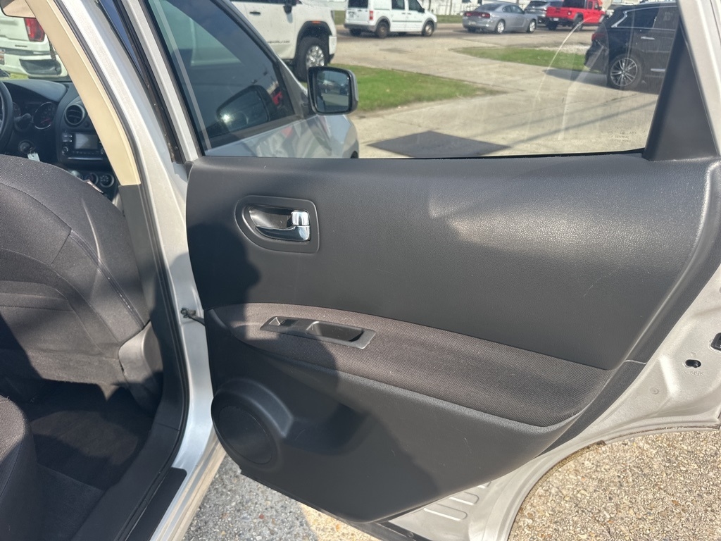 Nissan Rogue S 2WD 2013