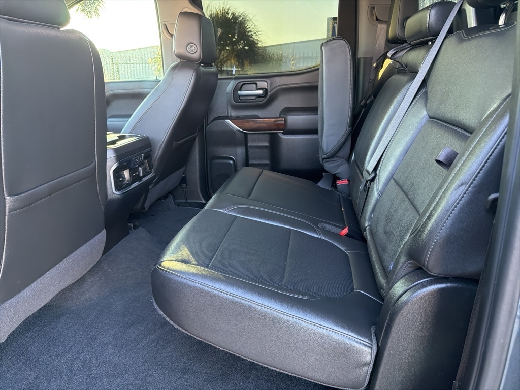 GMC Sierra 1500 SLT Crew Cab Long Box 4WD 2020