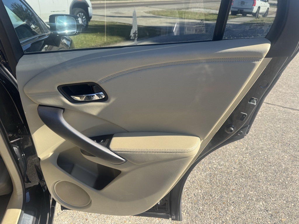 Acura RDX 6-Spd AT AWD w/ Technology Package 2015