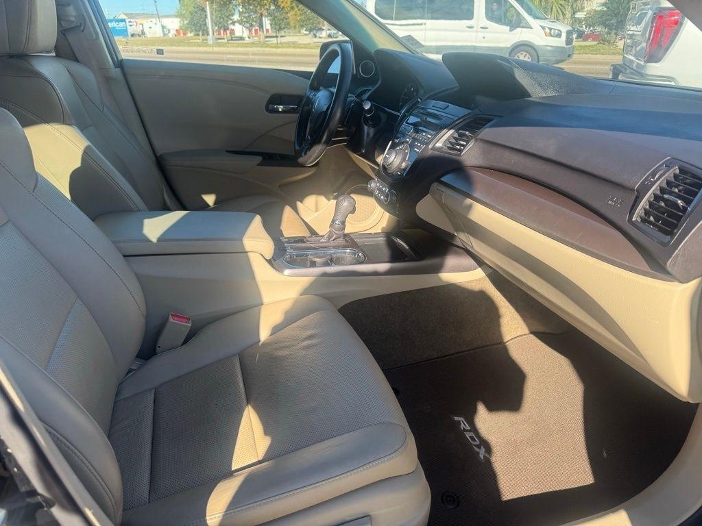 Acura RDX 6-Spd AT AWD w/ Technology Package 2015