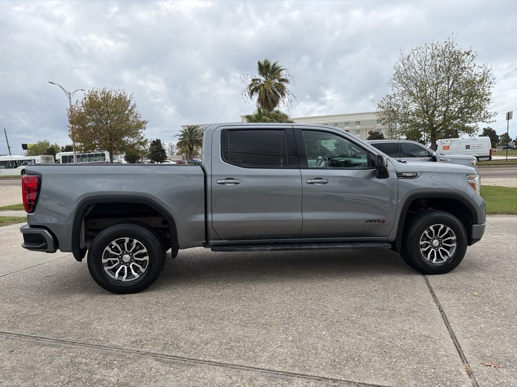 GMC Sierra 1500 AT4 Crew Cab Long Box 4WD 2021