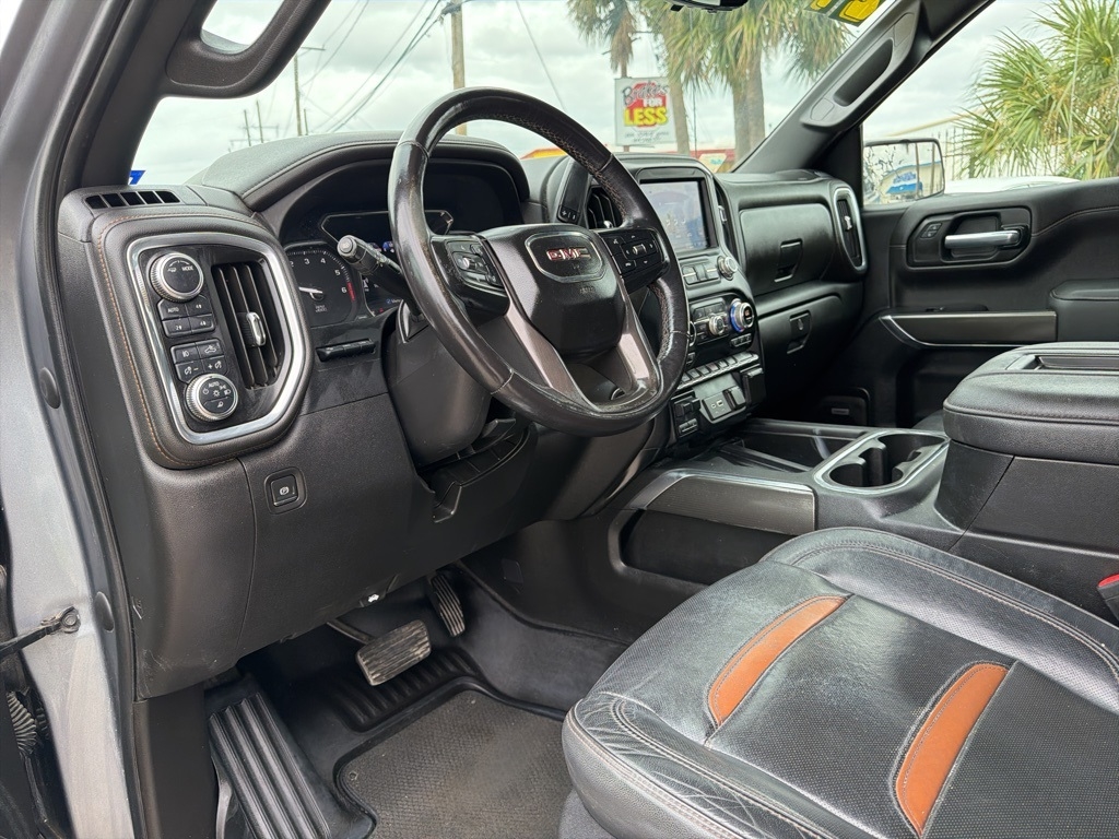 GMC Sierra 1500 AT4 Crew Cab Long Box 4WD 2021