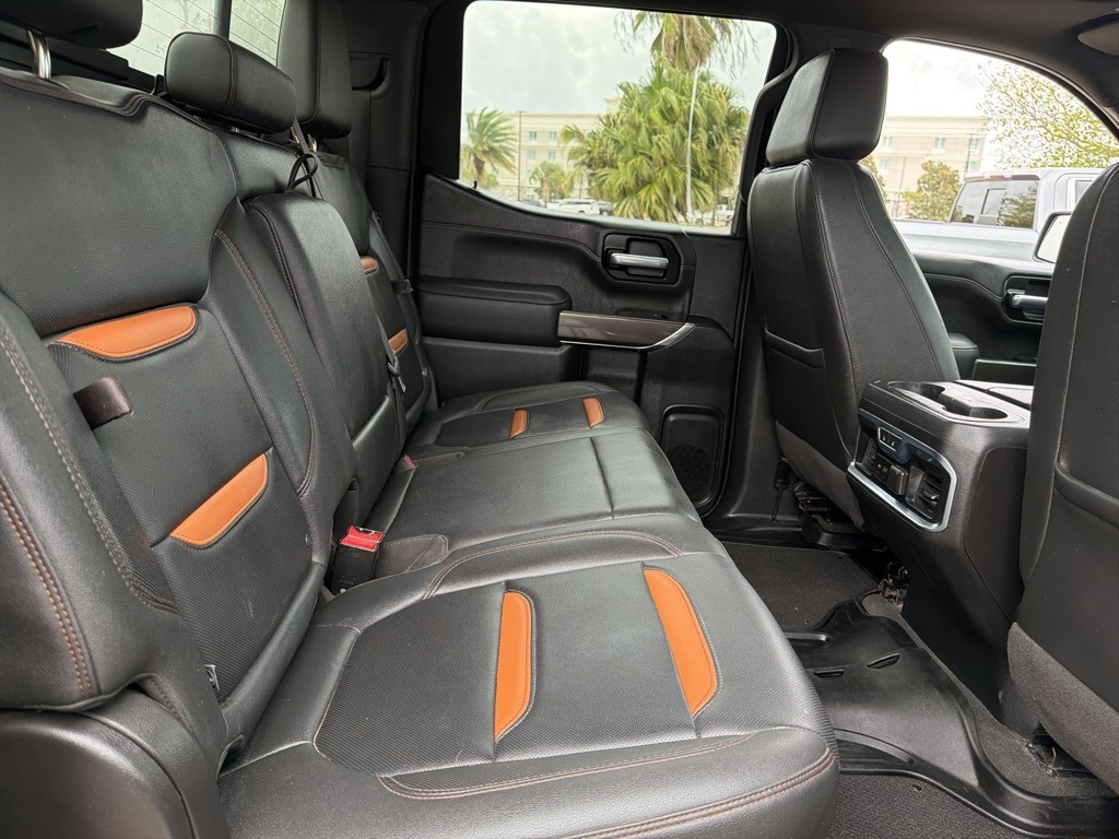 GMC Sierra 1500 AT4 Crew Cab Long Box 4WD 2021