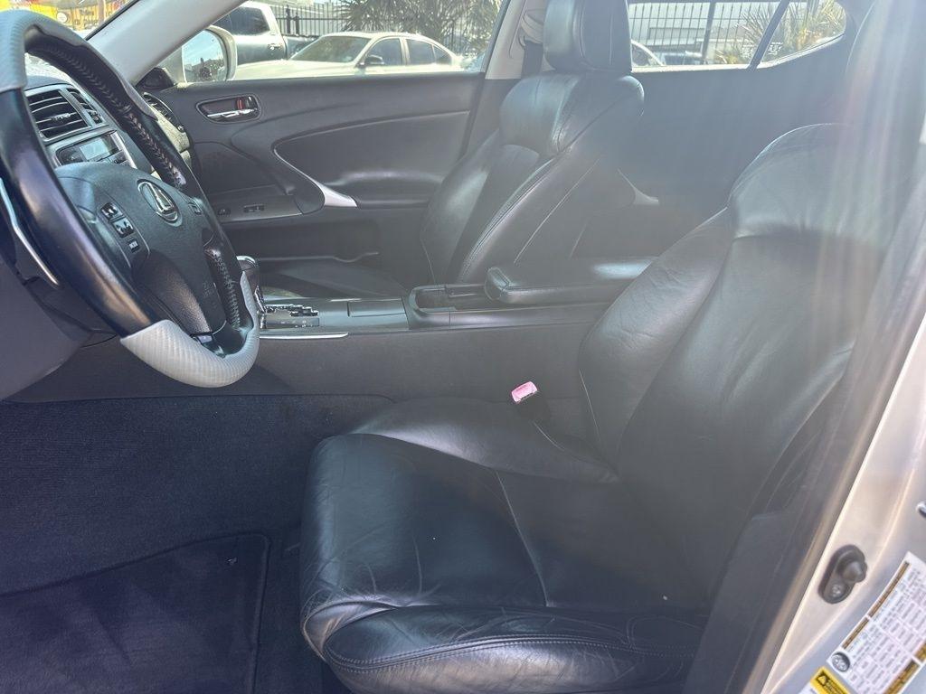 Lexus IS IS 250 6-Speed Manual 2008