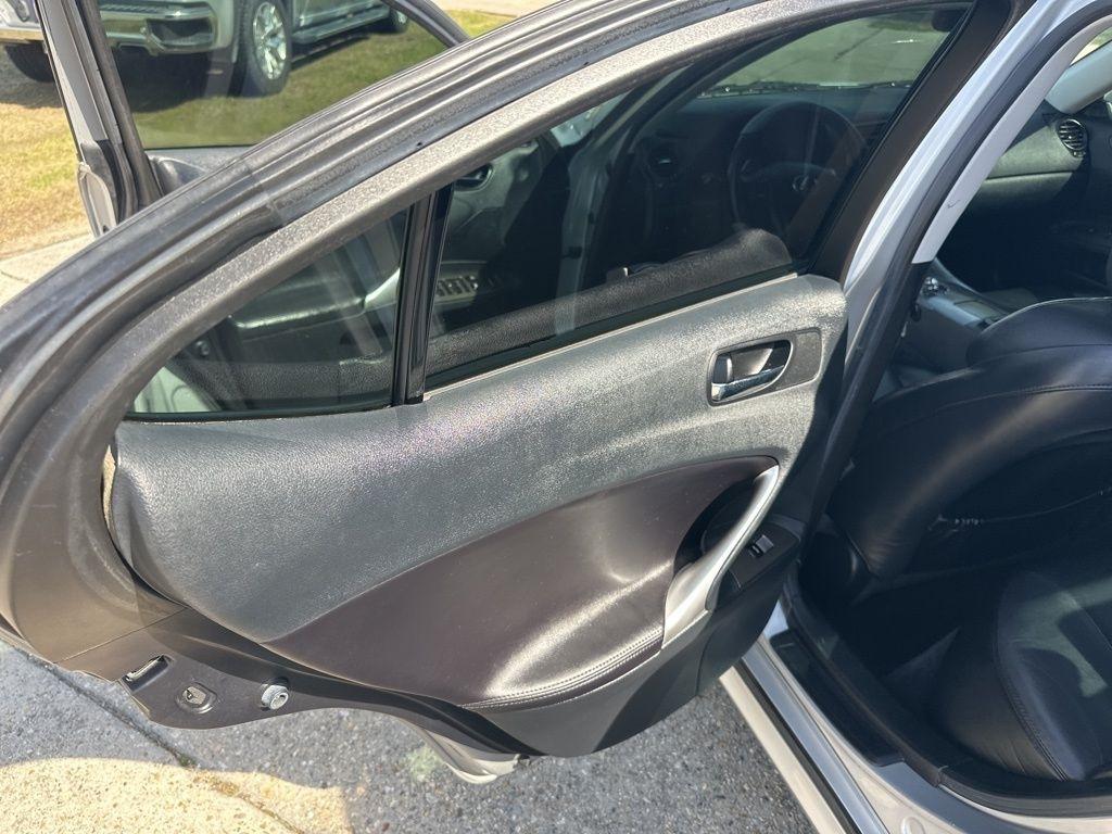 Lexus IS IS 250 6-Speed Manual 2008