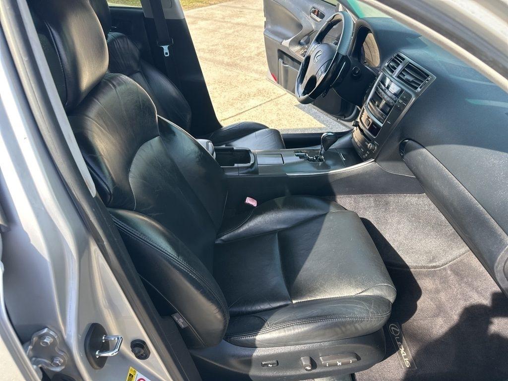 Lexus IS IS 250 6-Speed Manual 2008