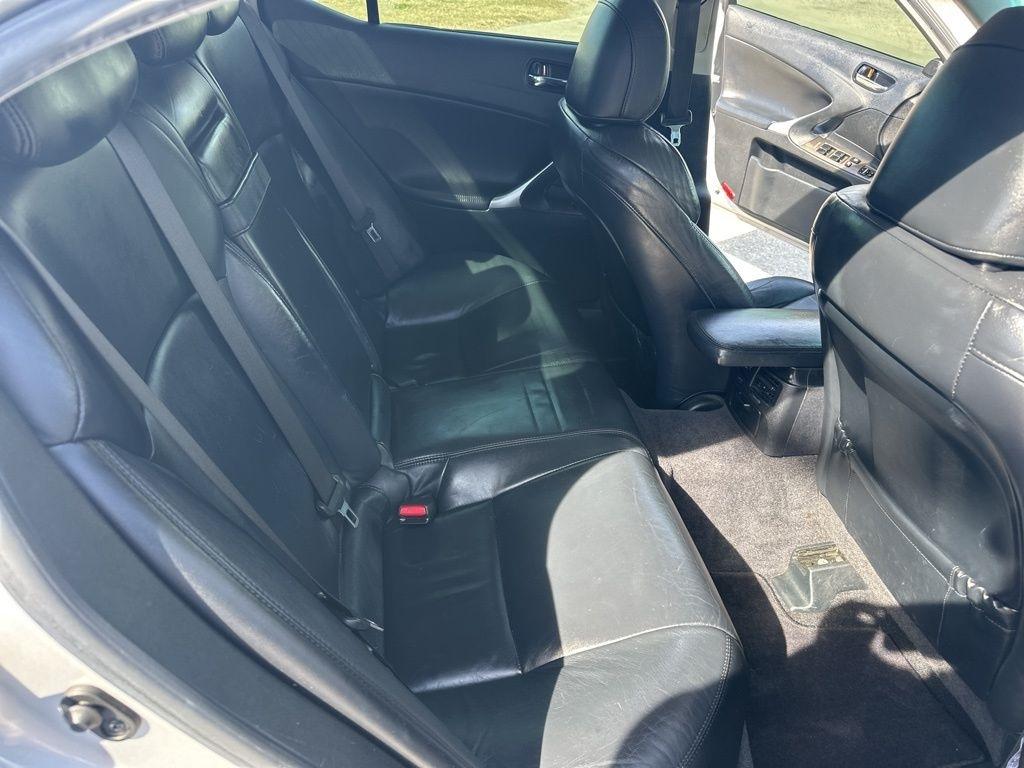 Lexus IS IS 250 6-Speed Manual 2008