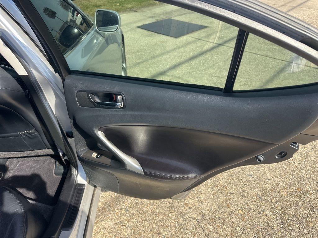 Lexus IS IS 250 6-Speed Manual 2008