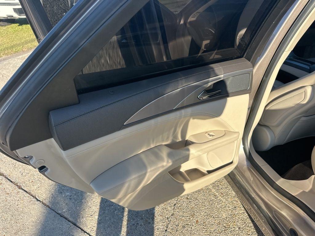 Lincoln MKZ Base 2019