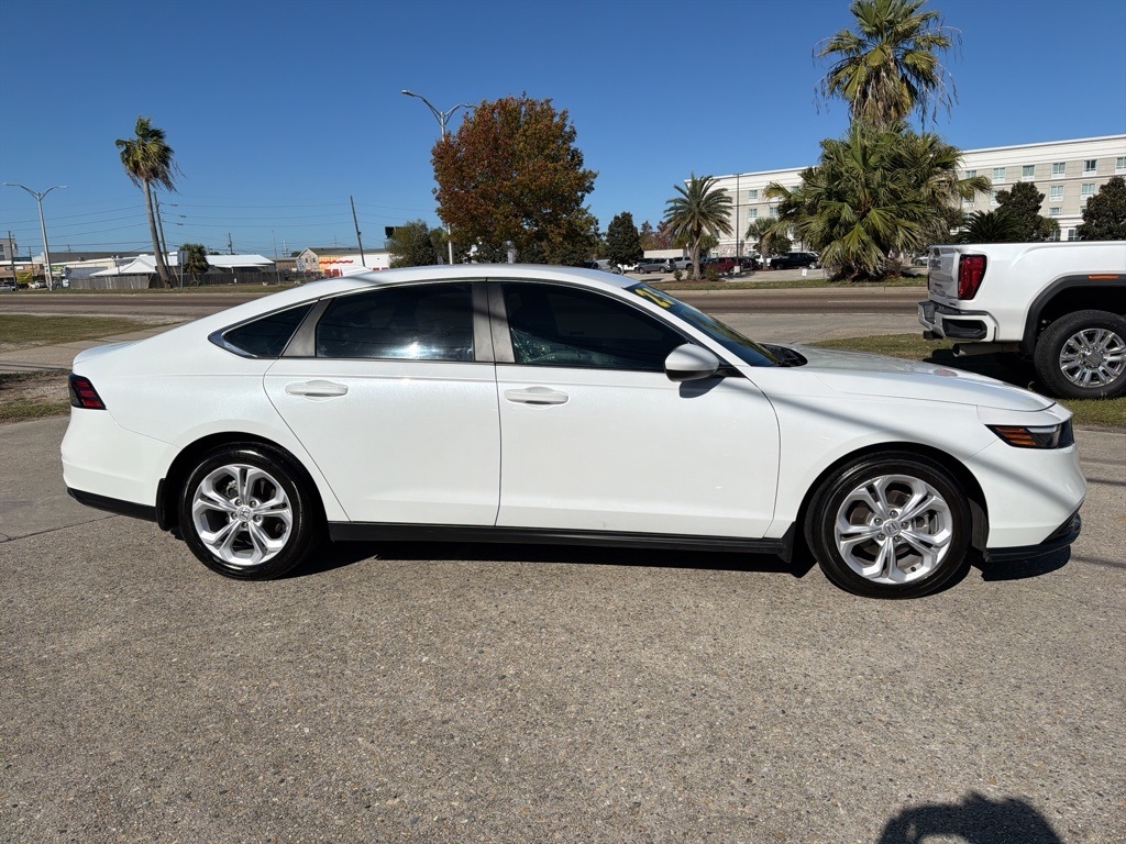 Honda Accord LX 2025