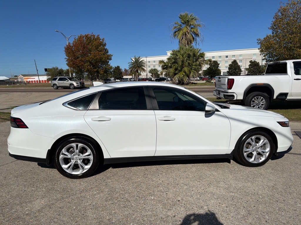 Honda Accord LX 2025