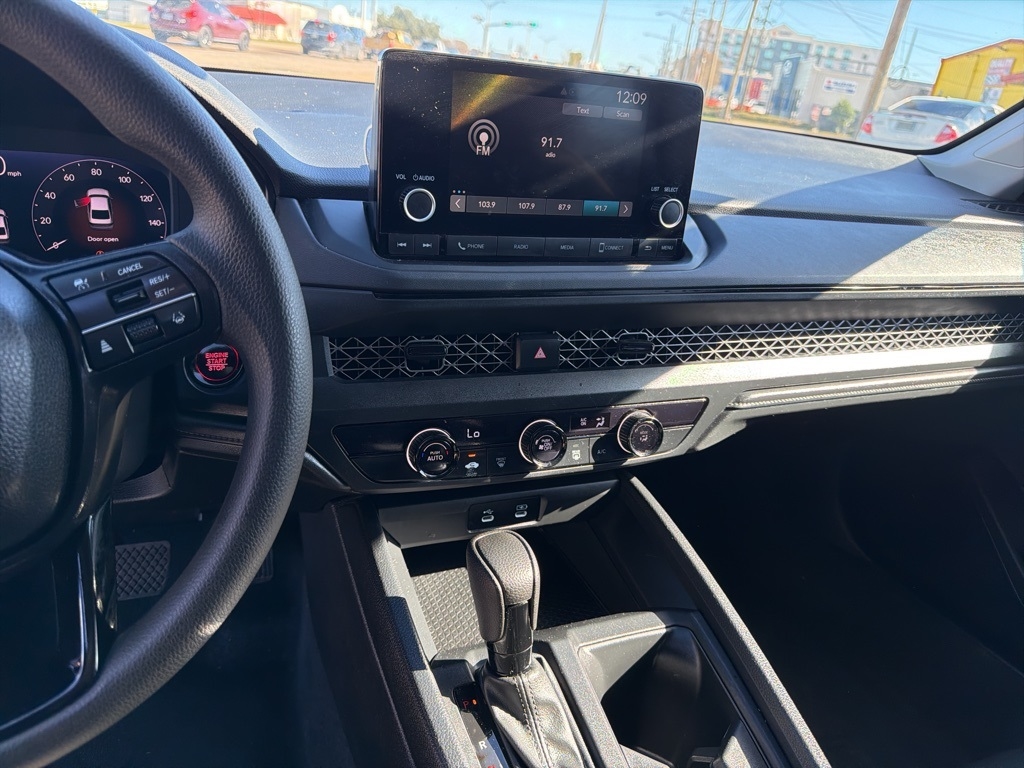 Honda Accord LX 2025