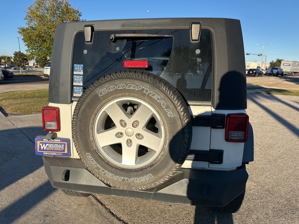 Jeep Wrangler Sport 4WD 2010