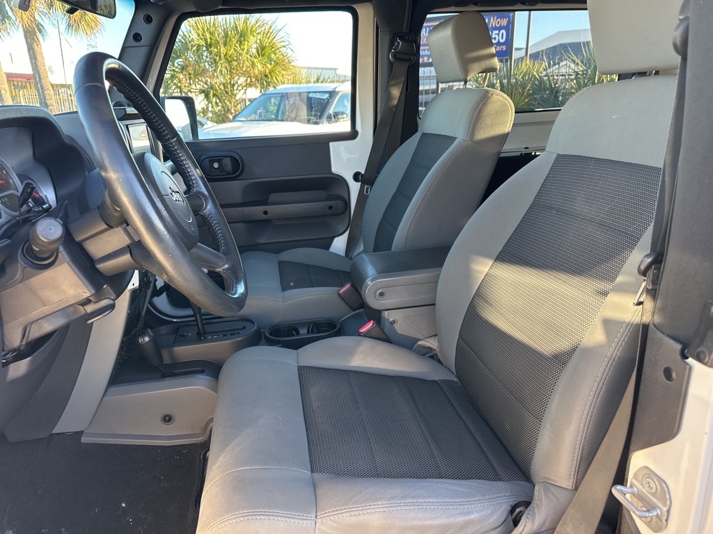 Jeep Wrangler Sport 4WD 2010