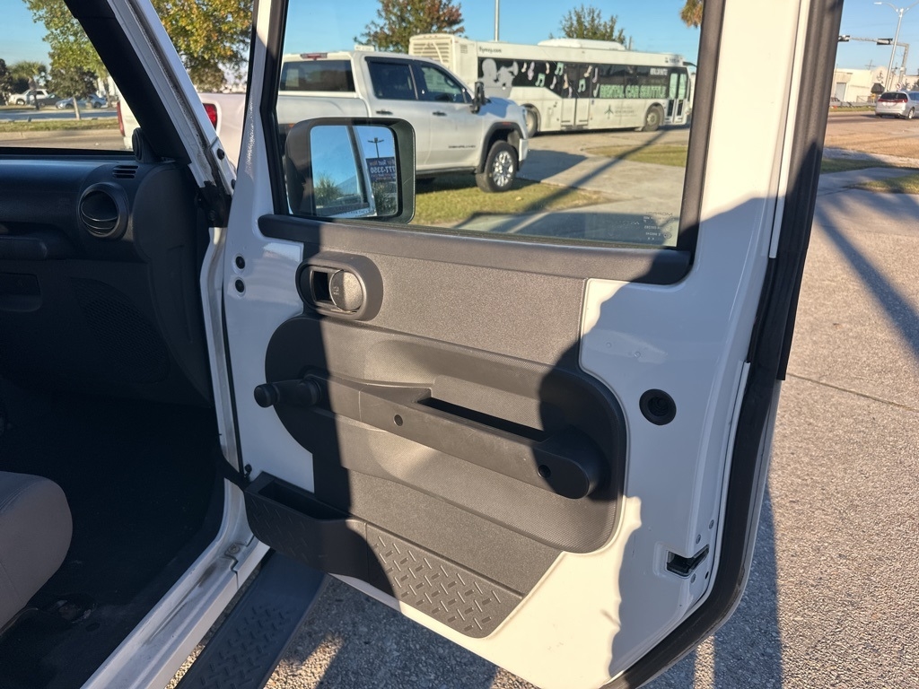 Jeep Wrangler Sport 4WD 2010