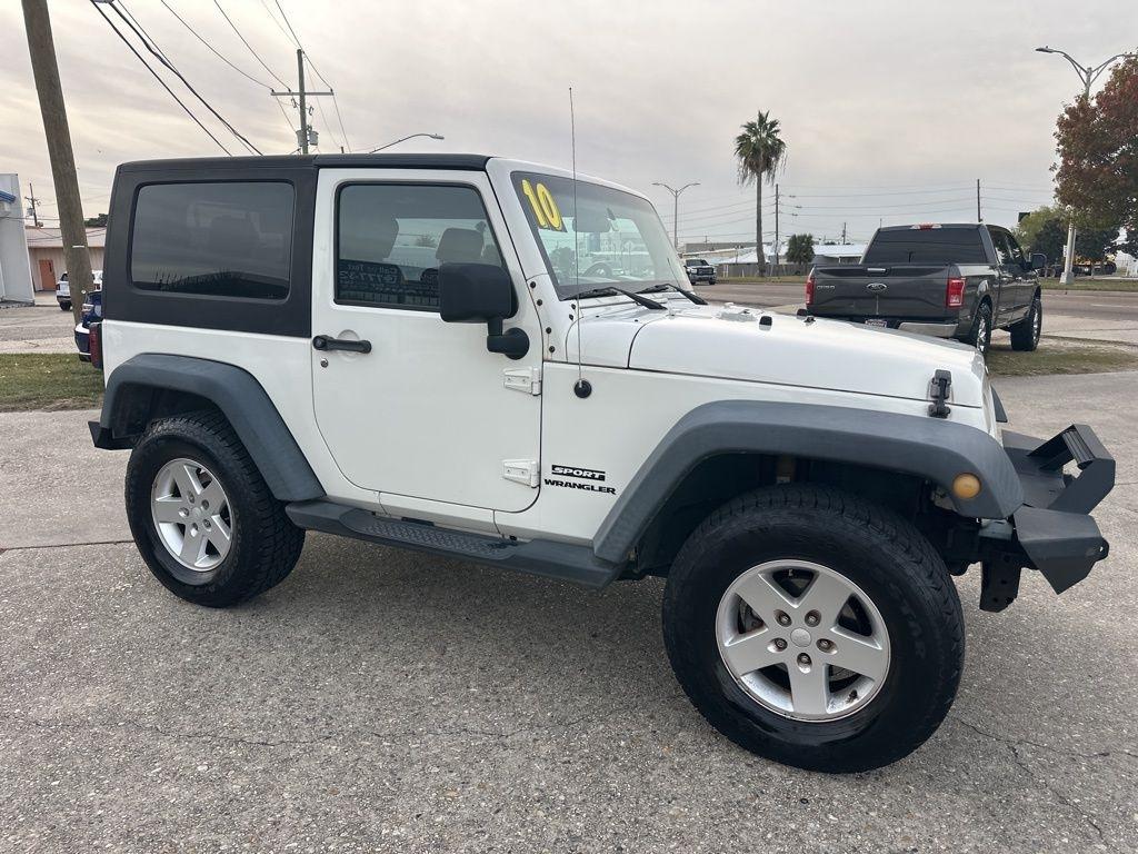 Jeep Wrangler Sport 4WD 2010