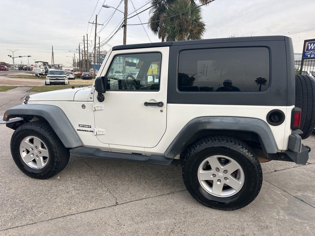 Jeep Wrangler Sport 4WD 2010